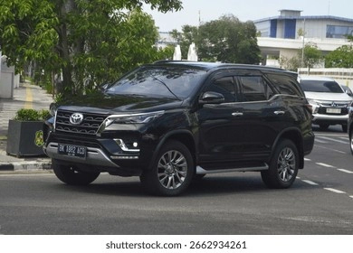 [Exclusive] International Airport Transfer & Departure Lounge Combo | Tan Son Nhat Airport (SGN) 