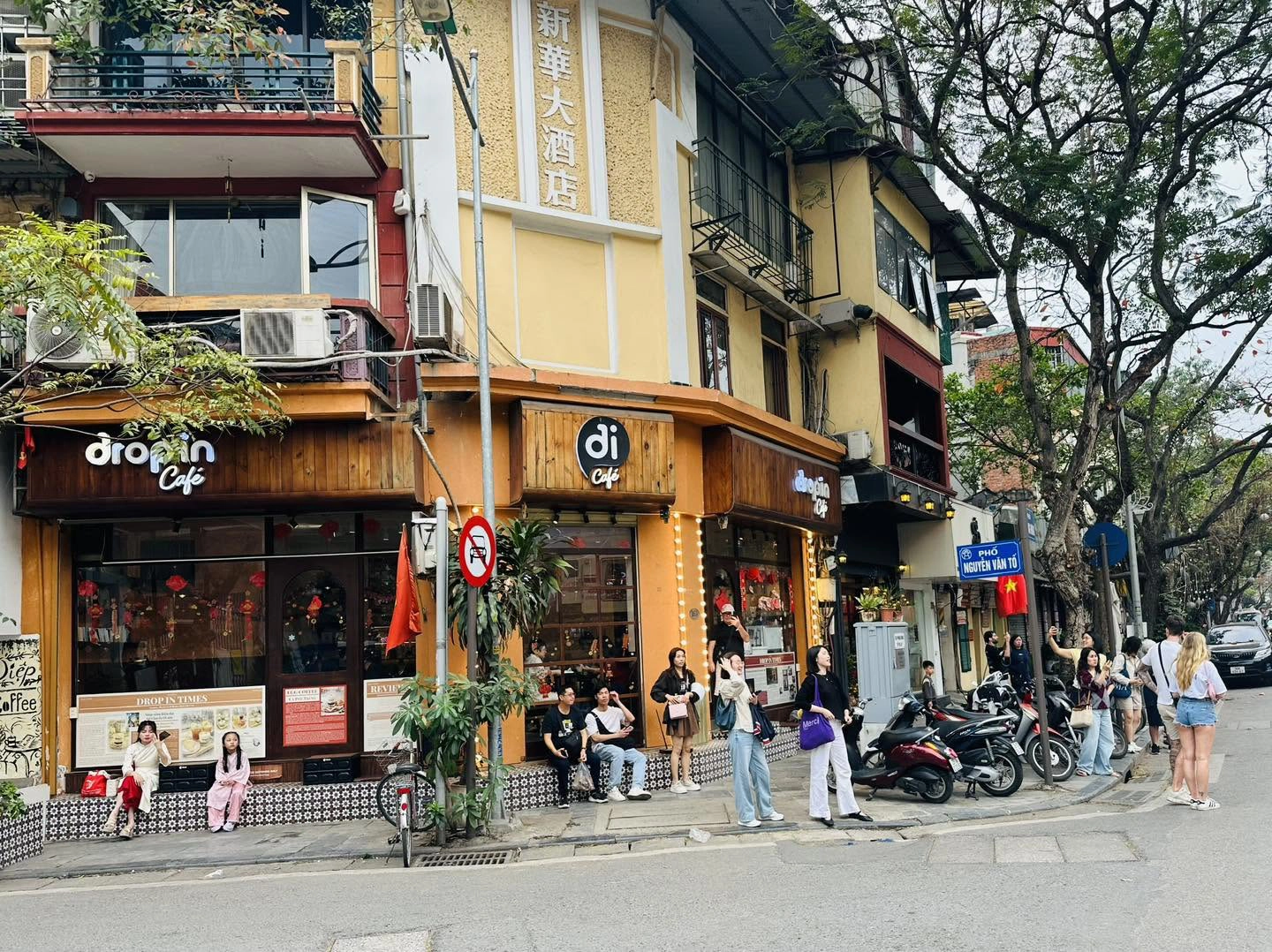 Day Tour | Hanoi: Old Quarter Street food tour with 12+ tastings