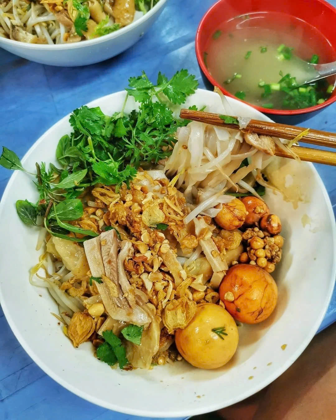 Day Tour | Hanoi: Old Quarter Street food tour with 12+ tastings