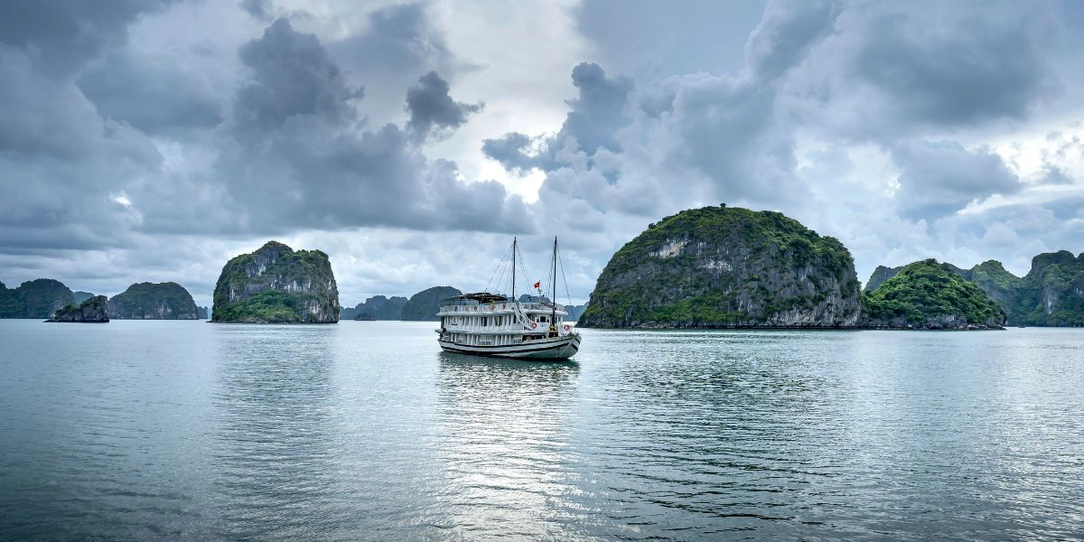 Ha Long Bay limestone seascape