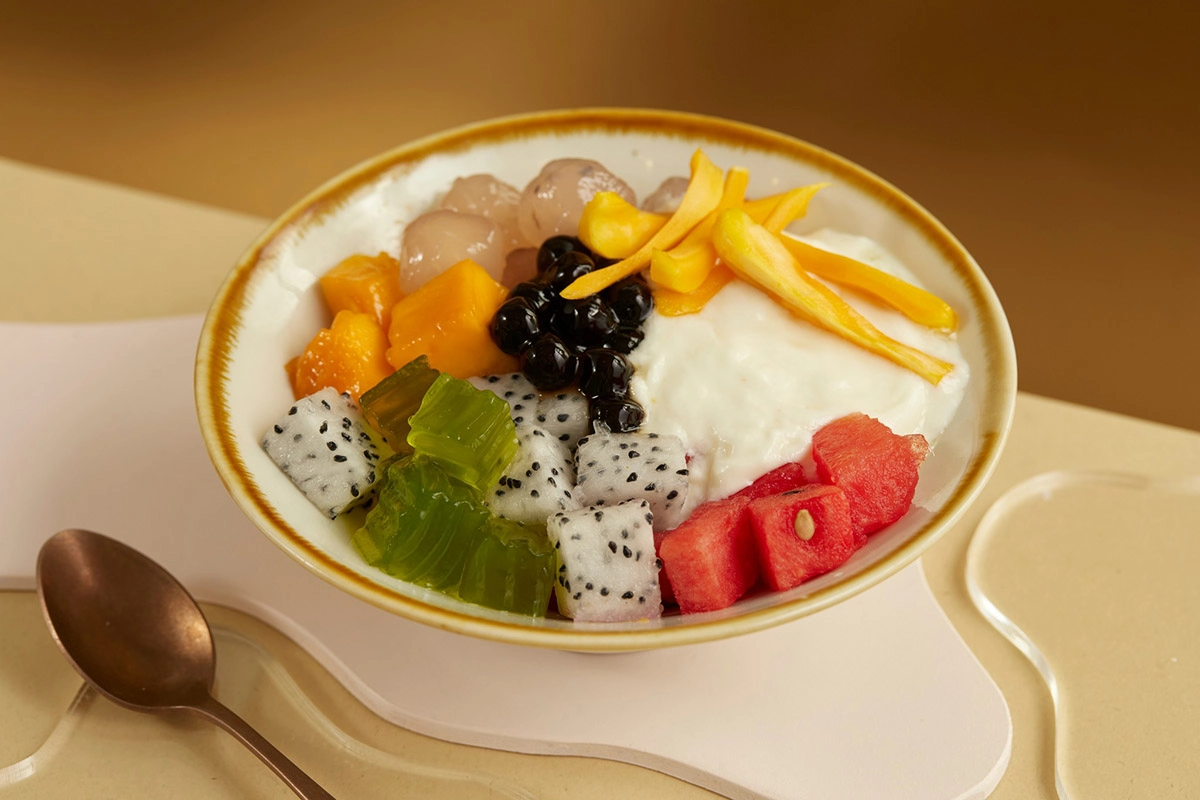 Top 10+ Must-Try Desserts Hanoi Old Quarter