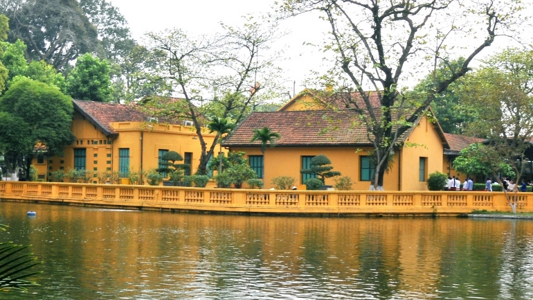 Skip-the-Line Admission Ticket Ho Chi Minh Mausoleum & Museum in Hanoi
