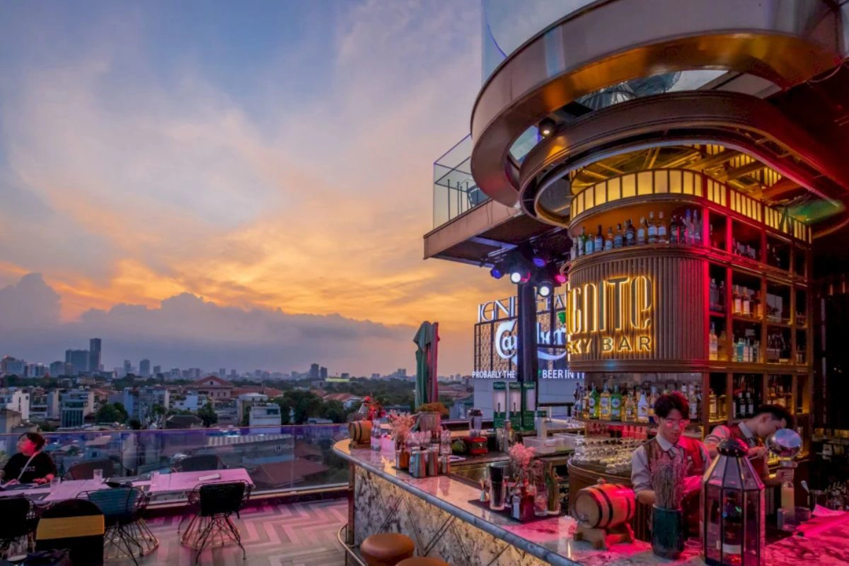 Rooftop bars - Enjoy panoramic views of Hoan Kiem Lake while sipping cocktails