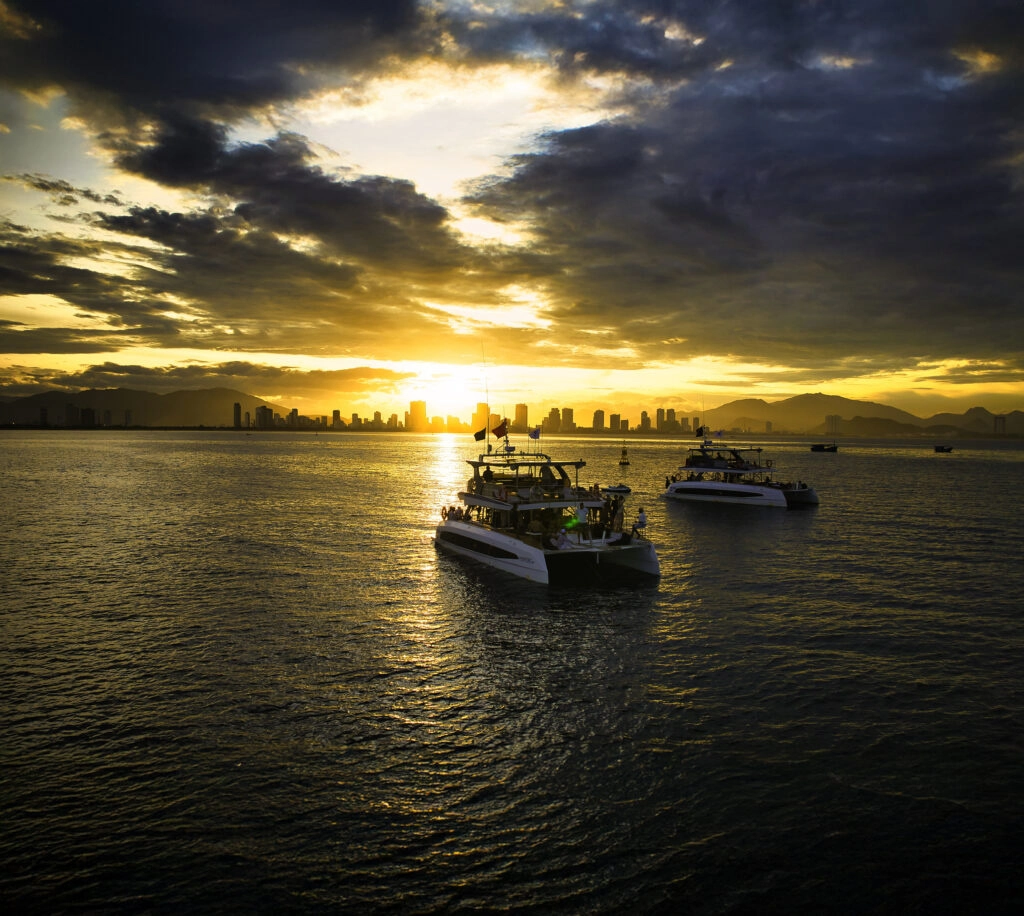Day Tour | Nha Trang Sunset Yacht Cruise aboard Marmoris Yacht