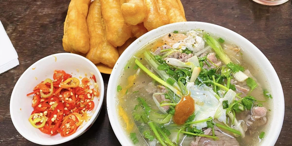Iconic Bat Dan pho