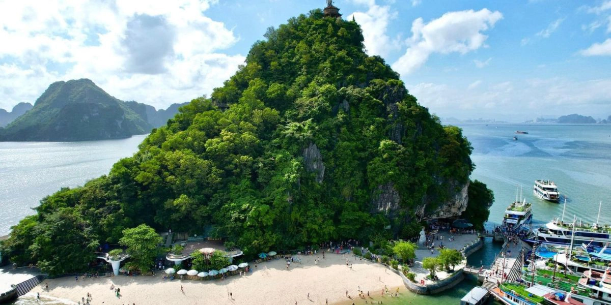Perfect Vietnam Travel Itinerary 10 Days Ideas