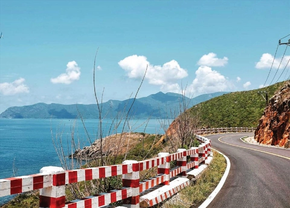 Half-day tour | Cycling Tour and Vegetarian Cooking Experience in Con Dao Island