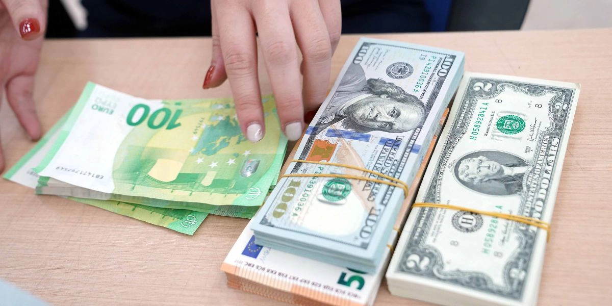 Best Places For Currency Exchange Hanoi Old Quarter