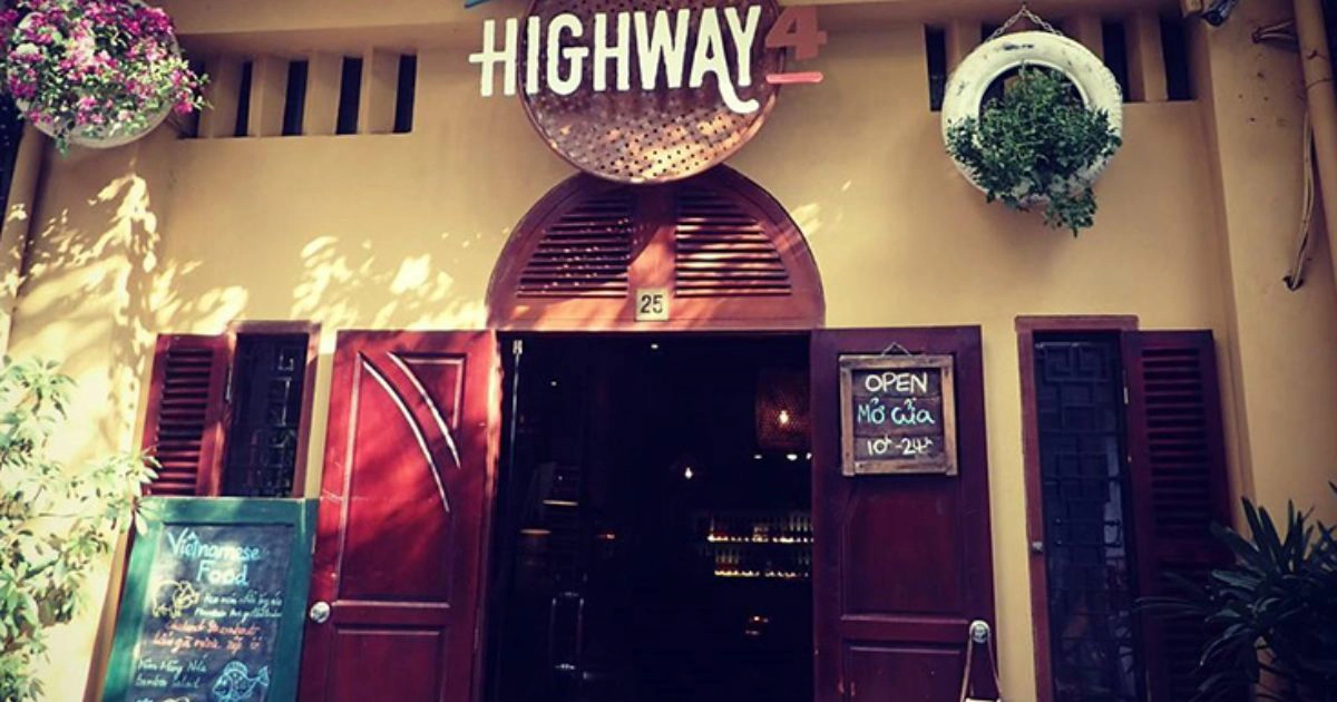 Highway4 original seafood restaurant hanoi old quarter