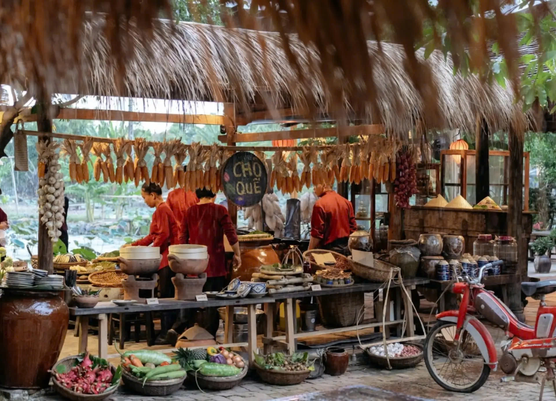 Half Day Tour | Nha Trang Street Food & Folk Show Experience