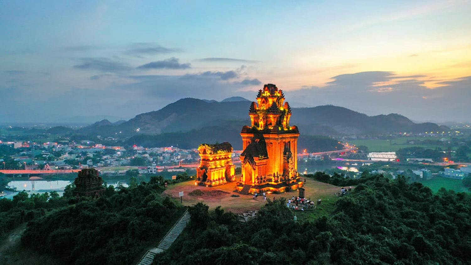 Private tour | Echoes of Champa - Ancient Tower Discovery Tour depart from Quy Nhon 