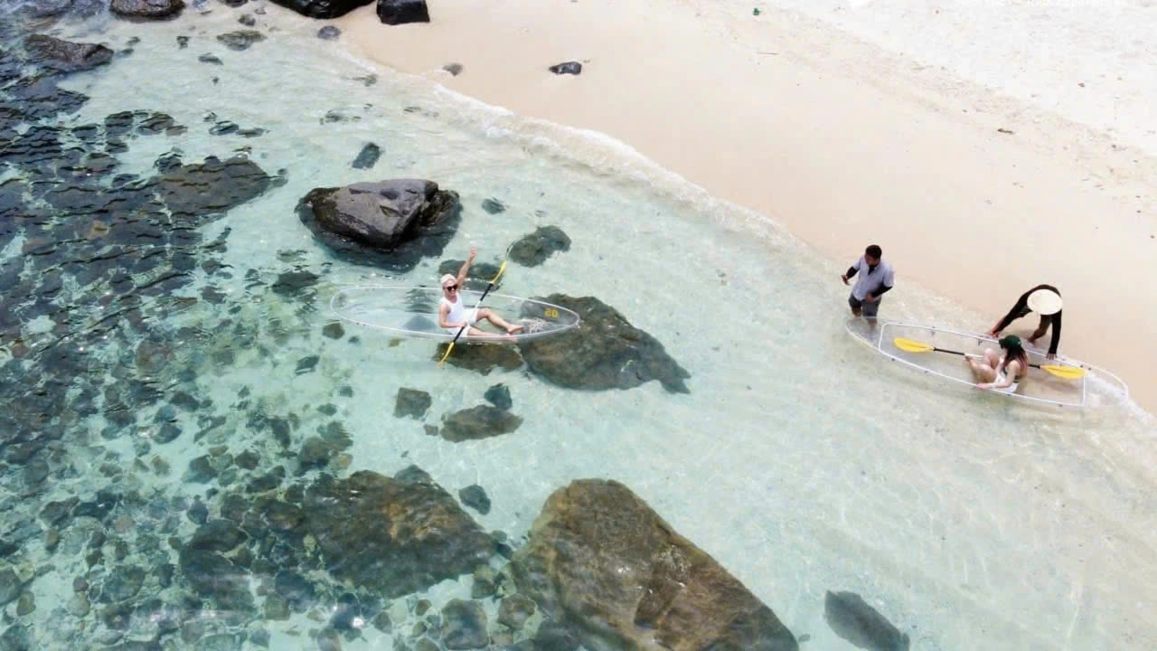 Half-day tour | Snorkeling – Sunset viewing at the sea in Con Dao