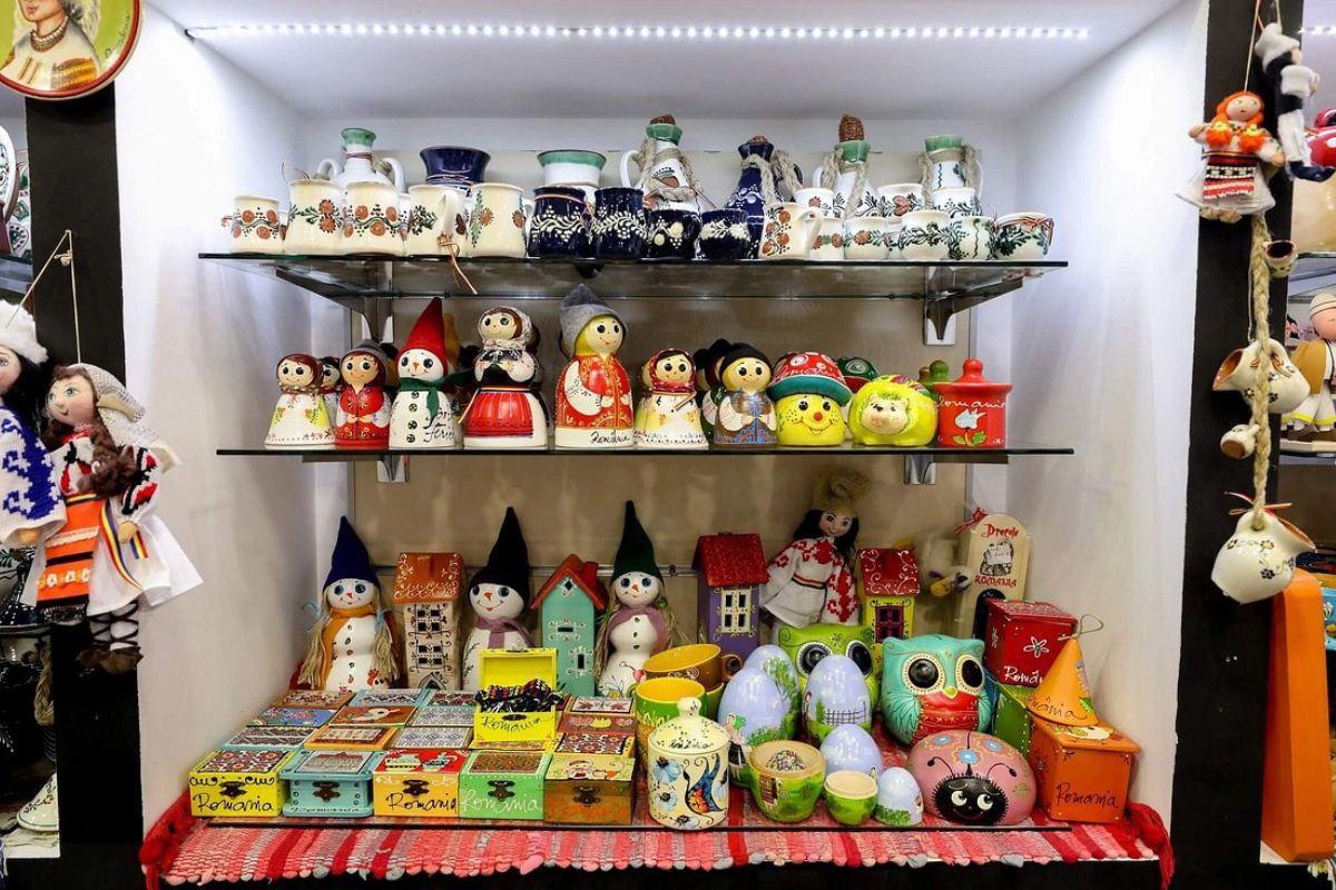 Discover handmade crafts and artisan souvenirs