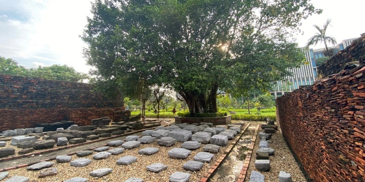 Thang Long archaeological site