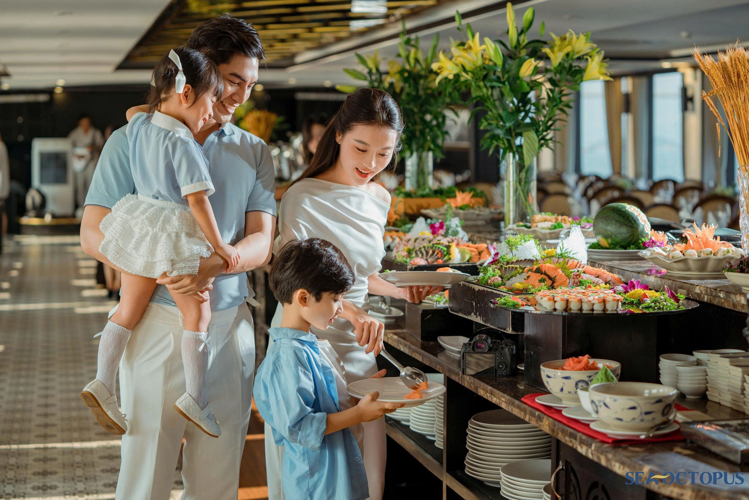 Day tour | Enjoy Halong Bay with Sea Octopus President Cruise