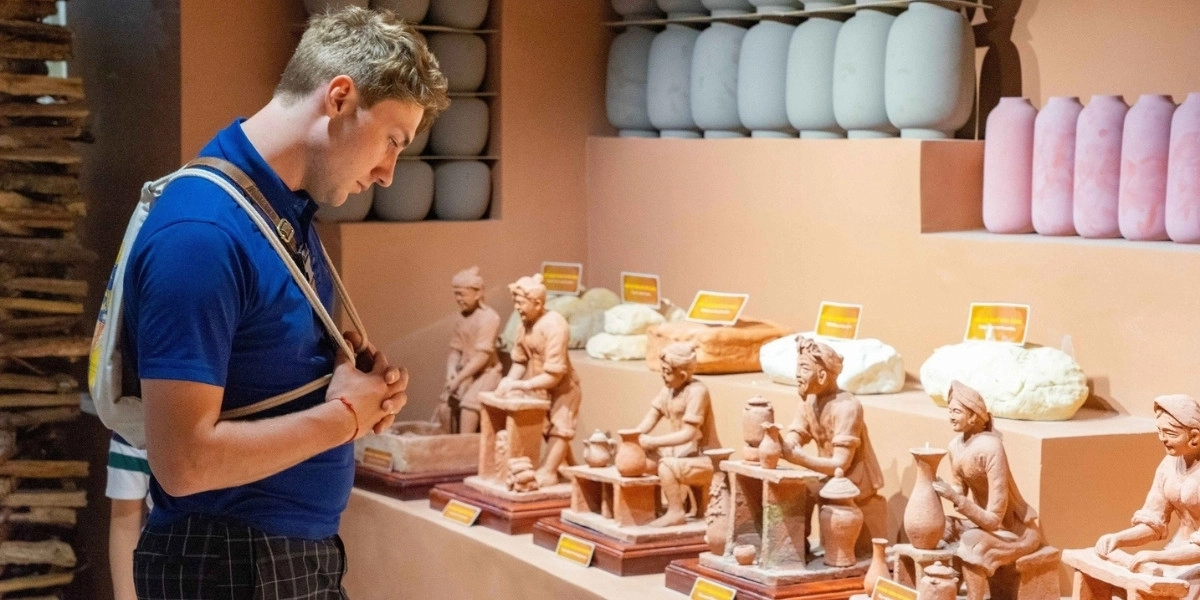 Bat Trang pottery
