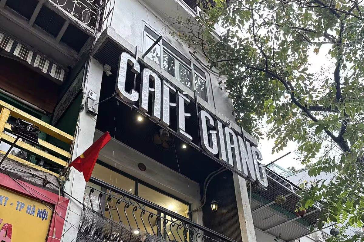 Exploring Hanoi Old Quarter with traditional egg coffee