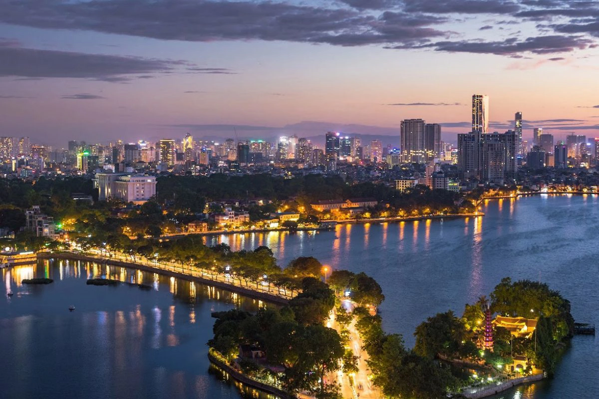 Experience Hanoi After Dark