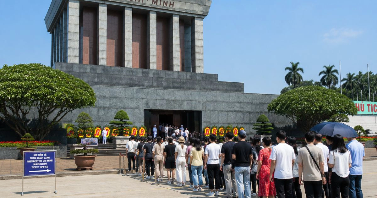 Tourists visiting Ho Chi Minh mausoleum Hanoi