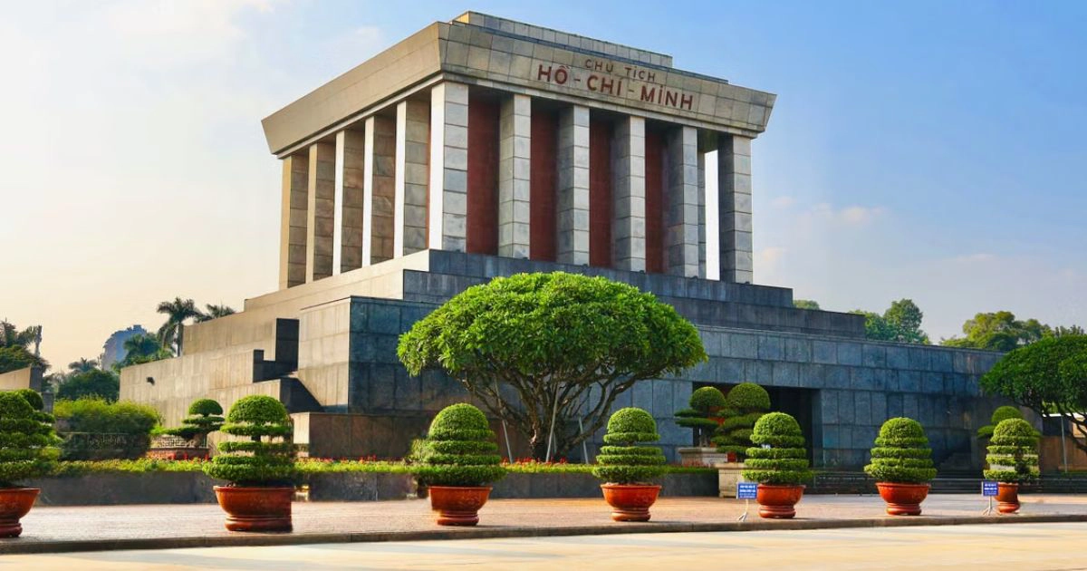 Ho chi minh mausoleum and temple of literature
