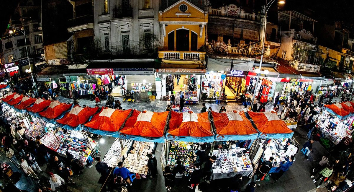 Hanoi weekend night market old quarter