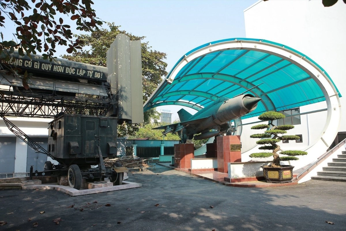 B52 Victory Museum