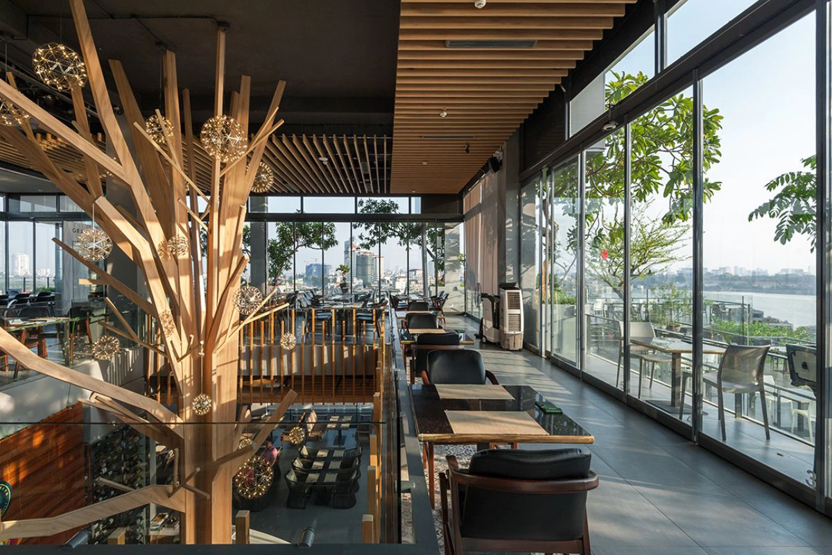 Relax with gourmet cuisine and spectacular views at 6 Degrees