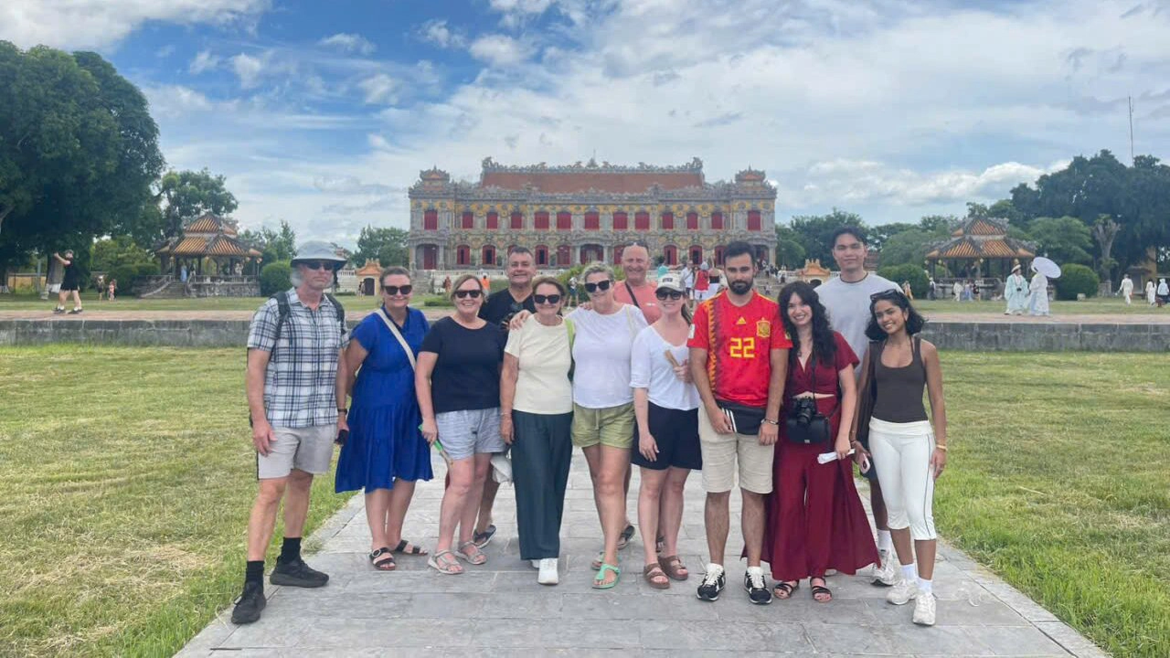 Half-day tour | Explore Hue Imperial Citadel by Cyclo