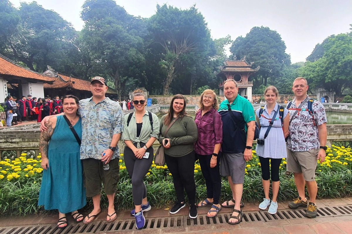 Breathable clothes help visitors stay cool in Hanoi summer
