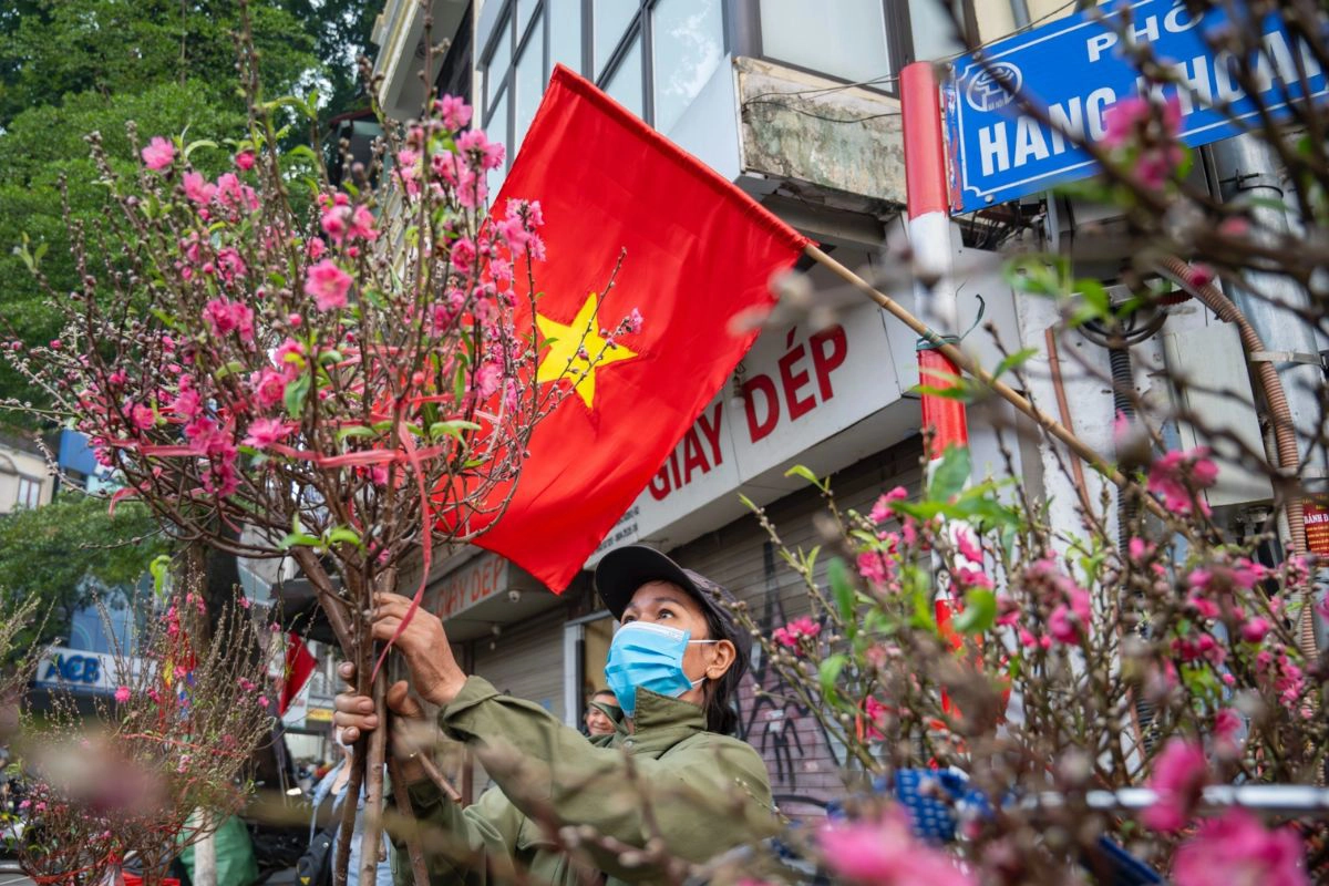 Hanoi Tet: A Complete Guide to Lunar New Year in the Capital