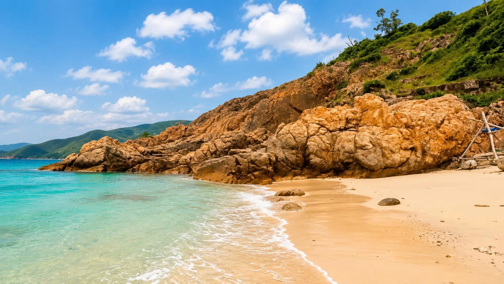 Private tour | Hon Dat Islet Snorkeling Tour from Quy Nhon