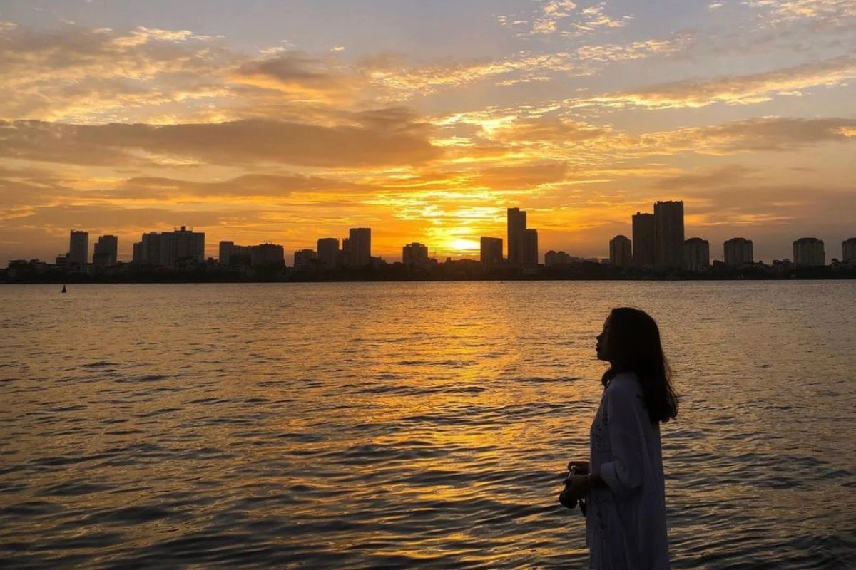 December Hanoi Weather: Temperature, Climate, What to Wear and Travel Tips