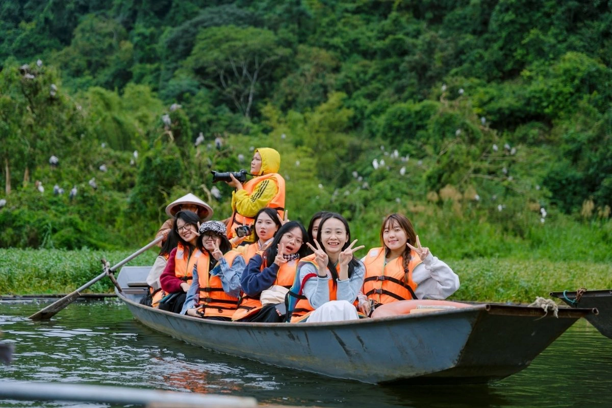 Protecting wildlife at Thung Nham