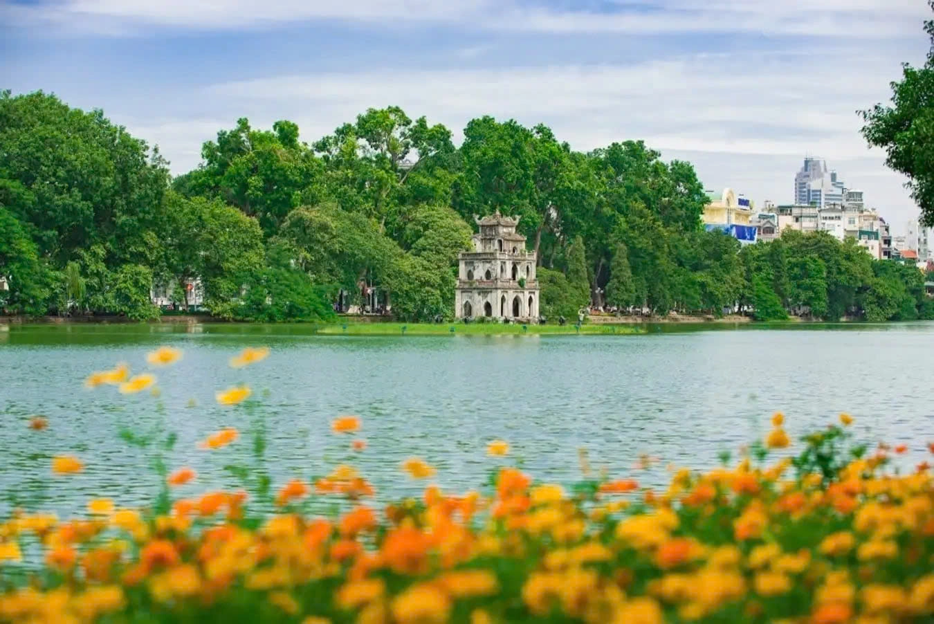 Hanoi Sunrise & Morning Life Jeep Tour