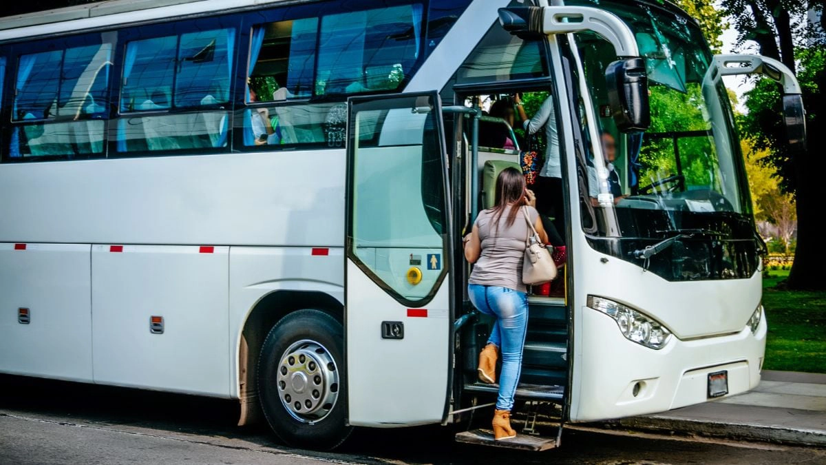 Shuttle buses: A practical and popular option