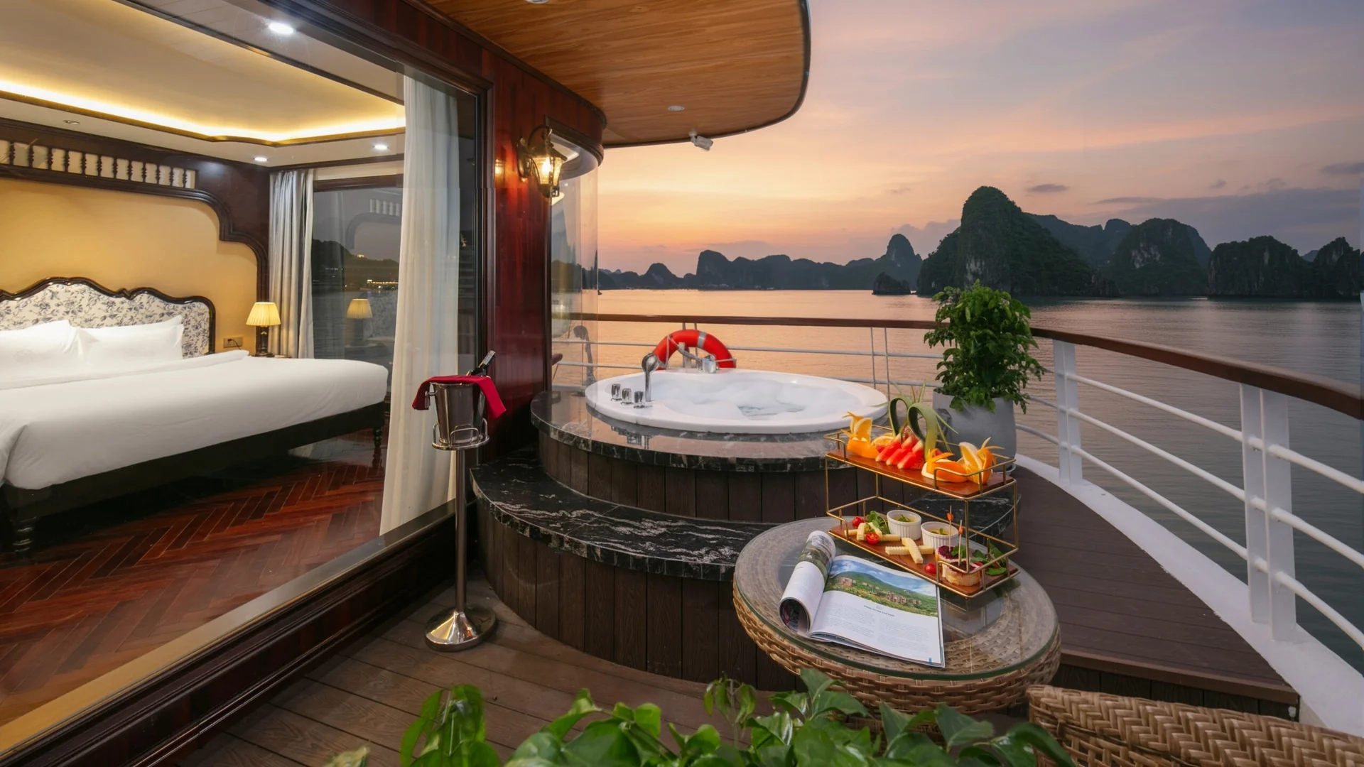 2D1N | Enjoy the natural beauty in 5* Du Yen Cruise in Halong Bay