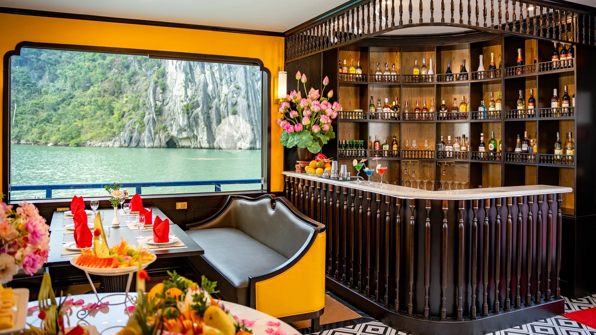 Day Tour | Ha Long Bay Tour aboard the 5-Star Harmony Cruise