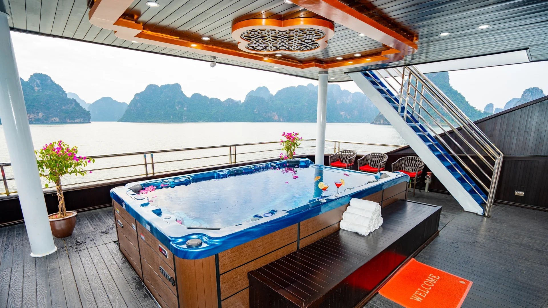 Day Tour | Ha Long Bay Tour aboard the 5-Star Harmony Cruise