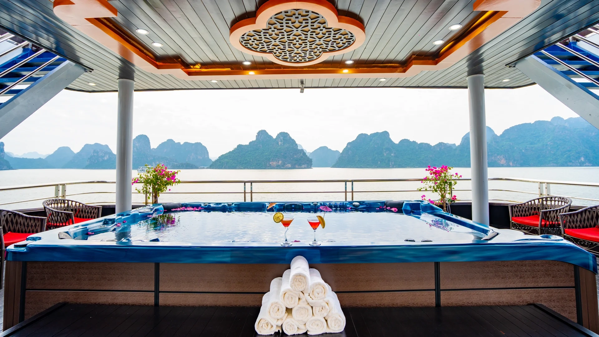 Day Tour | Ha Long Bay Tour aboard the 5-Star Harmony Cruise