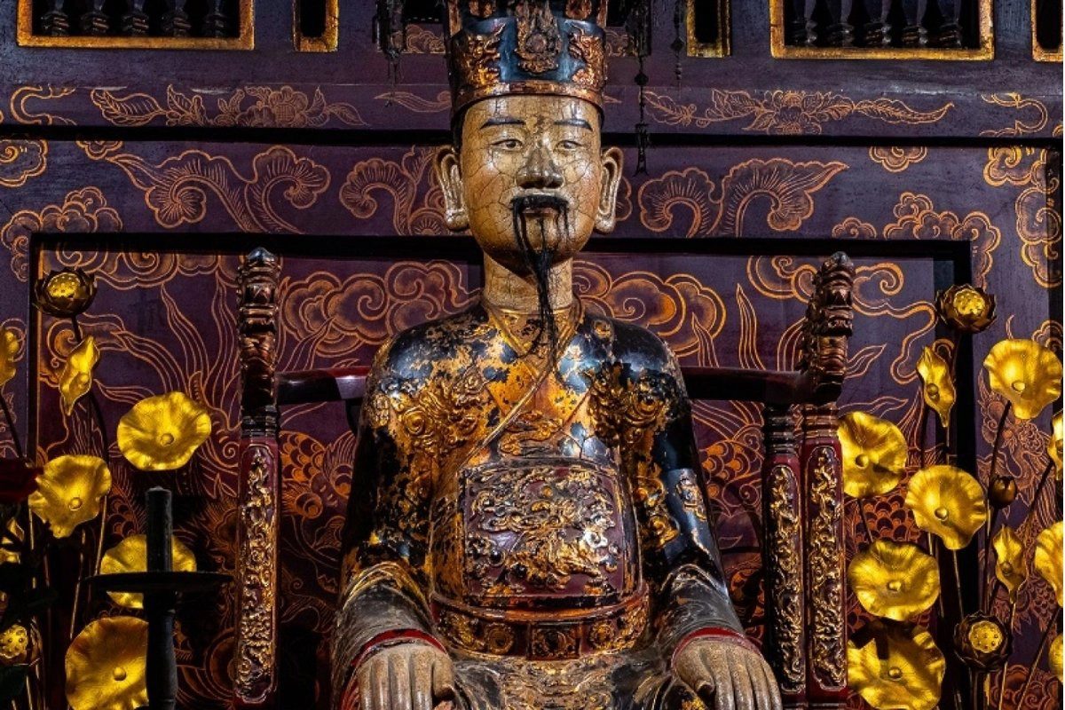 King Dinh Tien Hoang
