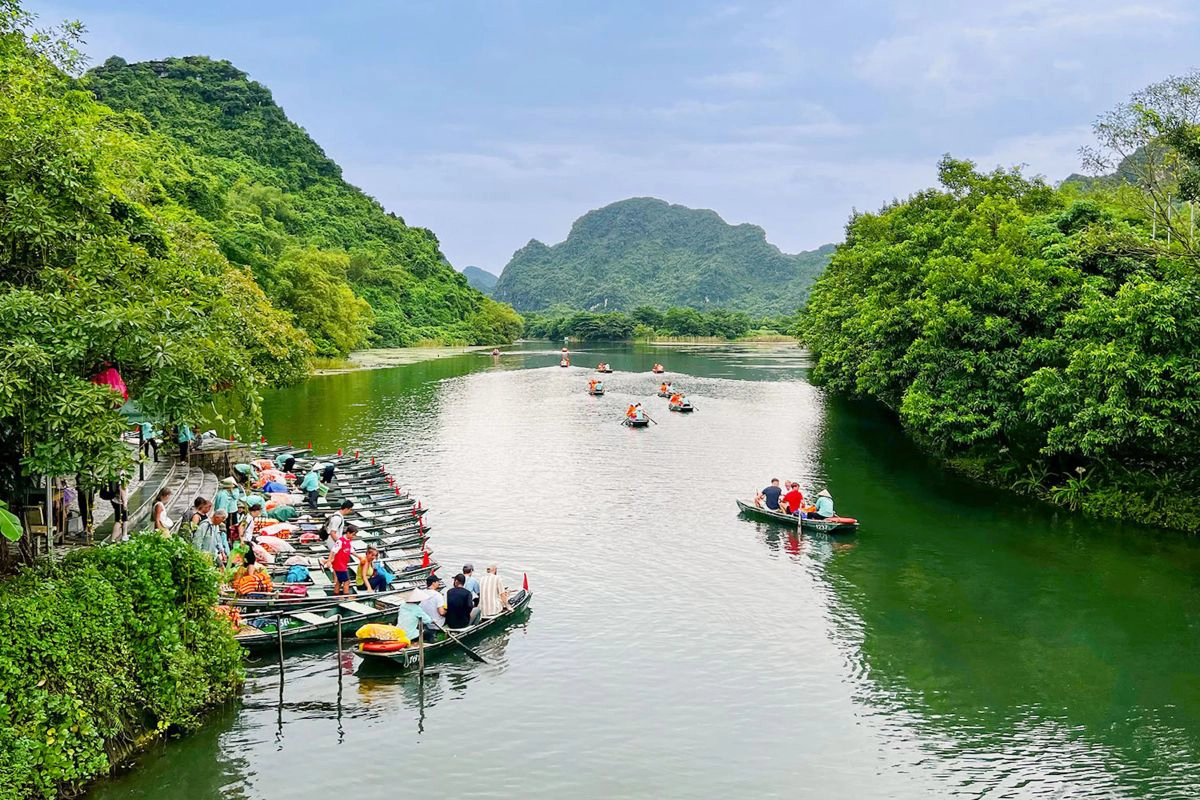 Rainy months require flexible plans for outdoor attractions