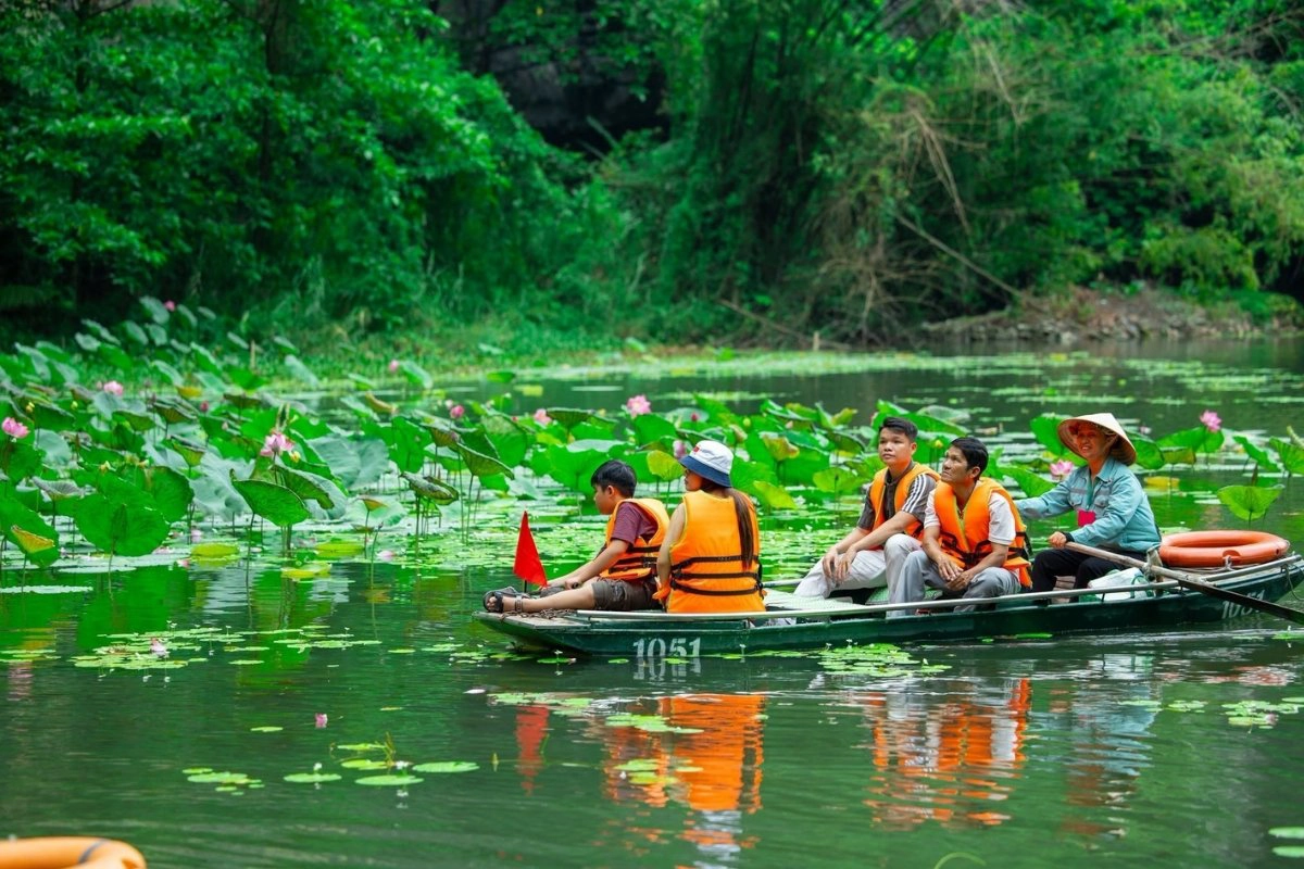 How to Visit the Real Skull Island Ninh Binh