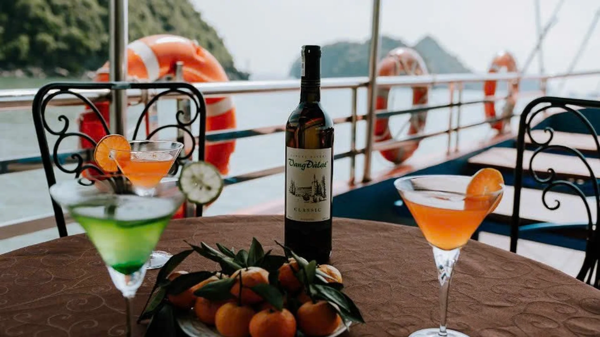 2D1N Tour | Relaxing at Lan Ha Bay and Viet Hai Village on Sunlight Boutique 5 Cruise