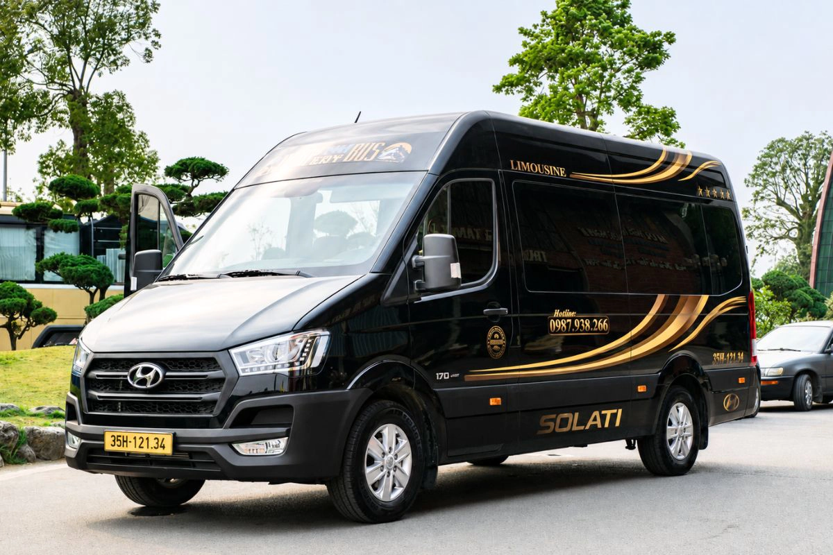 Several transport services connect Noi Bai Airport with Ninh Binh 