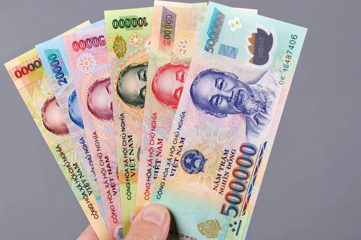 Vietnamese Dong polymer notes used for daily transactions locally