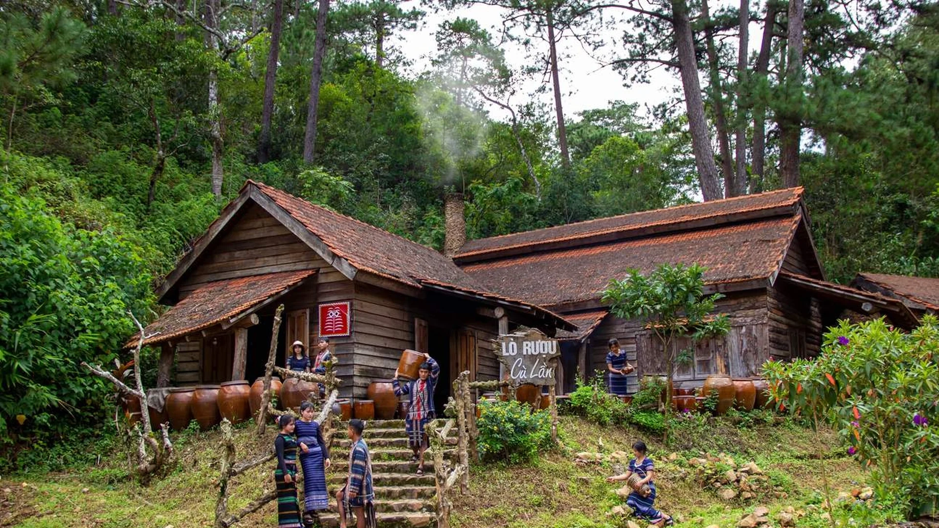 Day tour I Langbiang Mountain Trekking from Da Lat