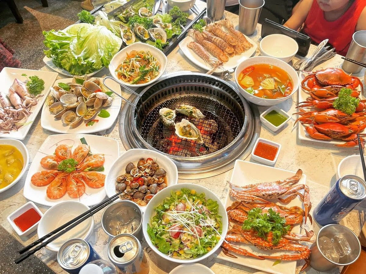 Bien 14 seafood buffet restaurant