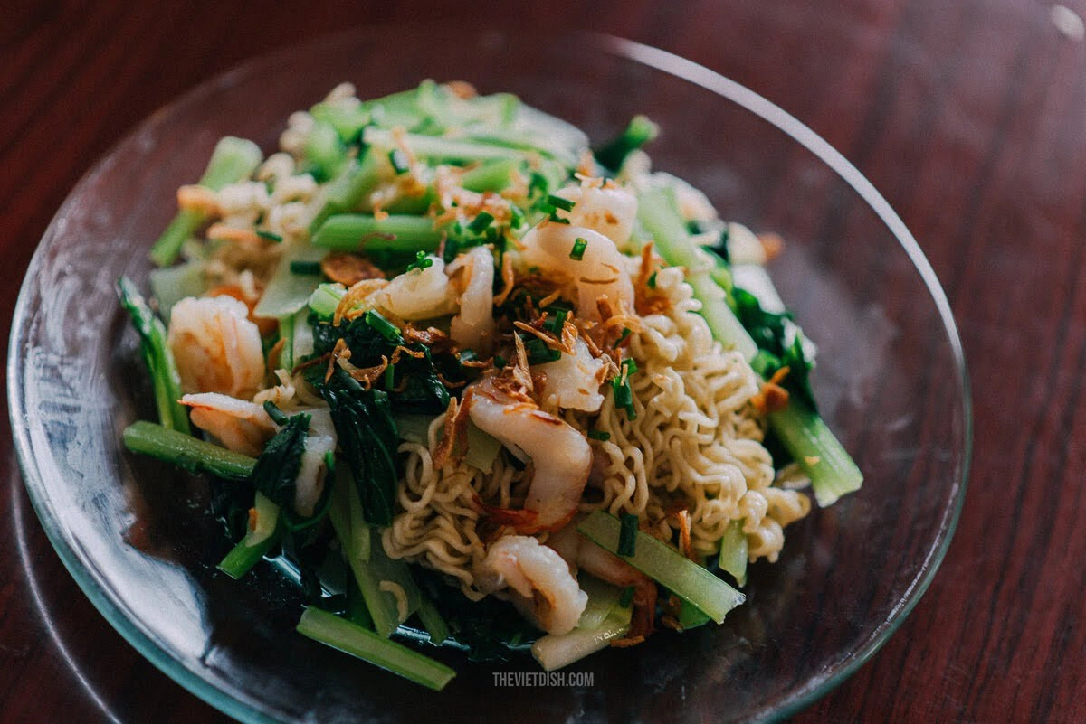 Vietnamese seafood noodles