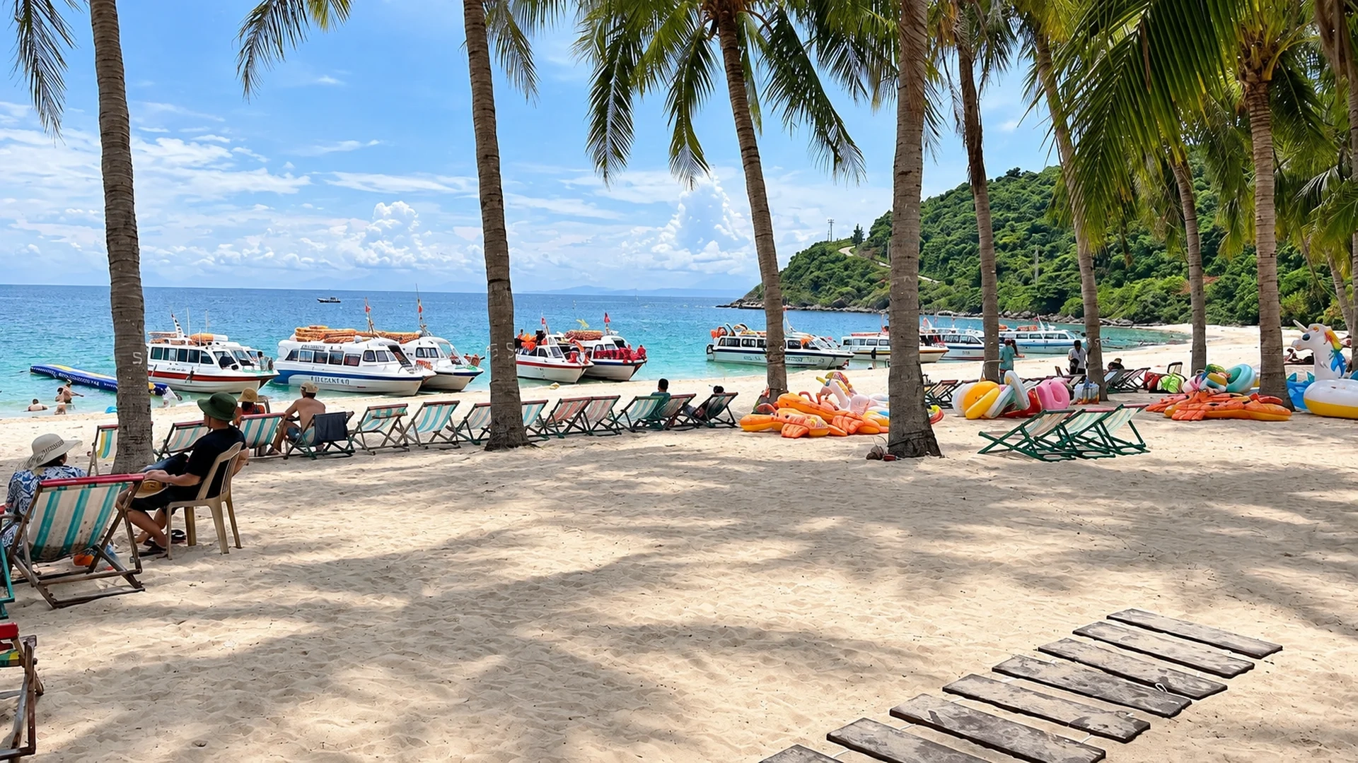 Private Tour | Experience Snorkeling at Cham Island Depart from Da Nang (English/Korean/Chinese guide)