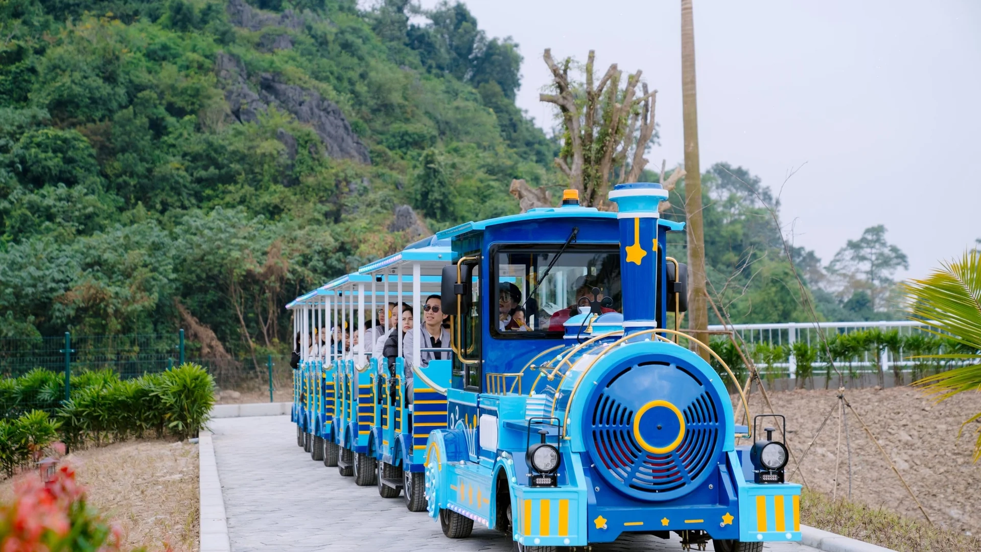 BRIGHTPARK Ninh Binh Admission Ticket